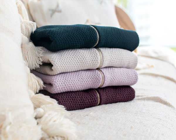 Breastfeeding sweaters layered