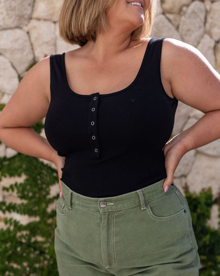 Susie Singlet - Black