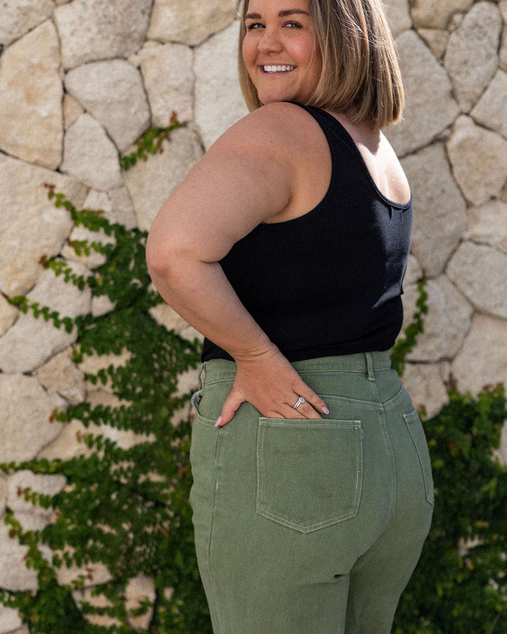 Susie Singlet - Black