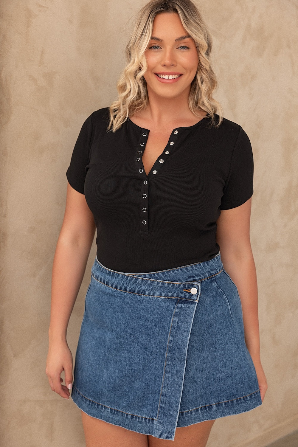 Comfort Rib Tee - Black