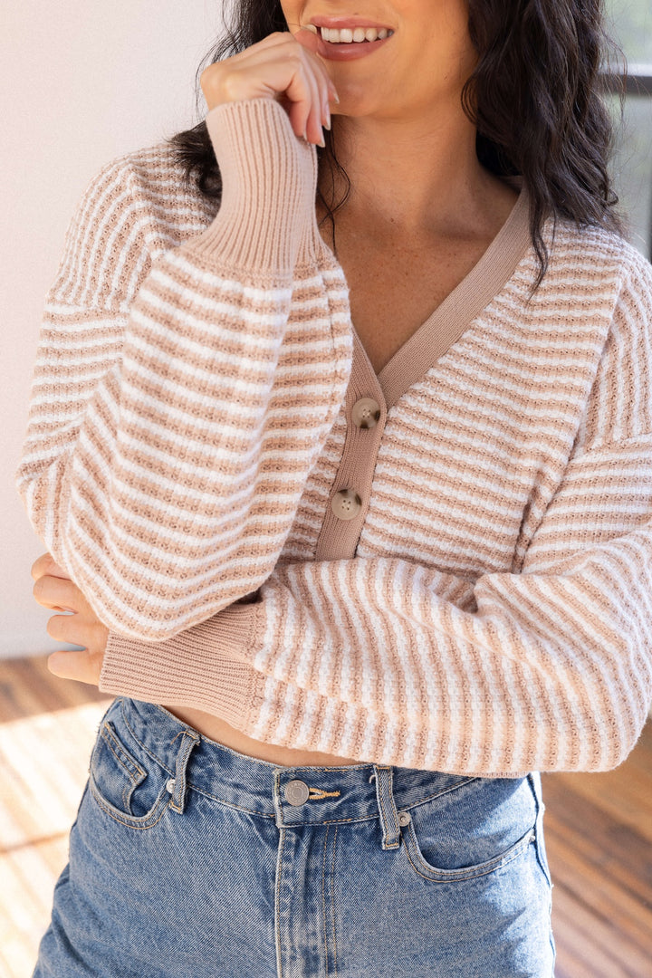 Ginny Cardigan - Biscotti
