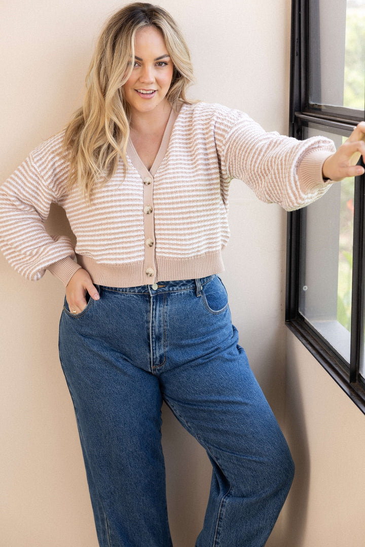 Ginny Cardigan - Biscotti
