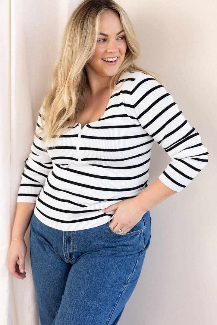 Lola Knit Top - Stripe