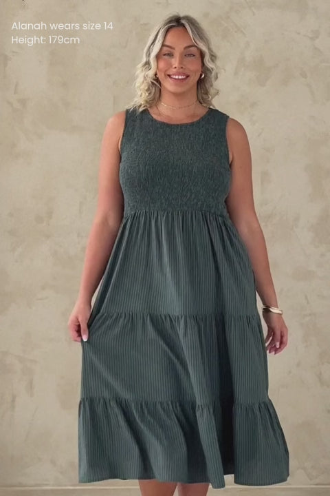 Sophie Dress - Juniper